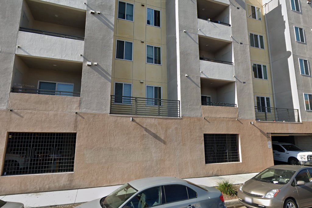 Icon On Rosecrans Apartments