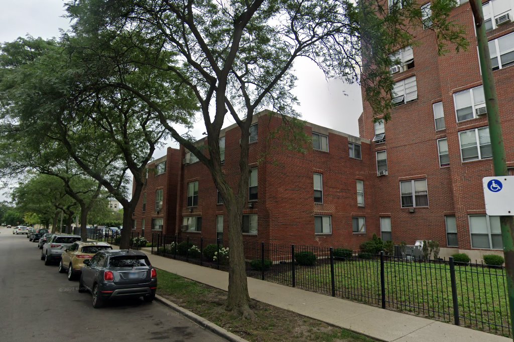 Lake Park Manor