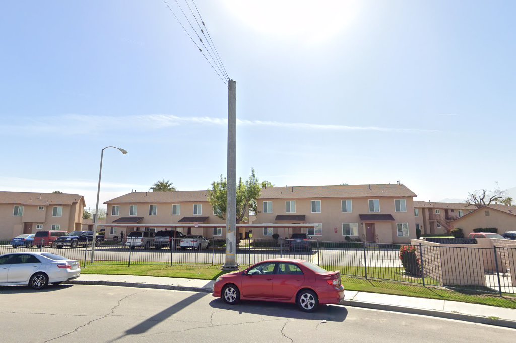 Pueblo Nuevo Apartments
