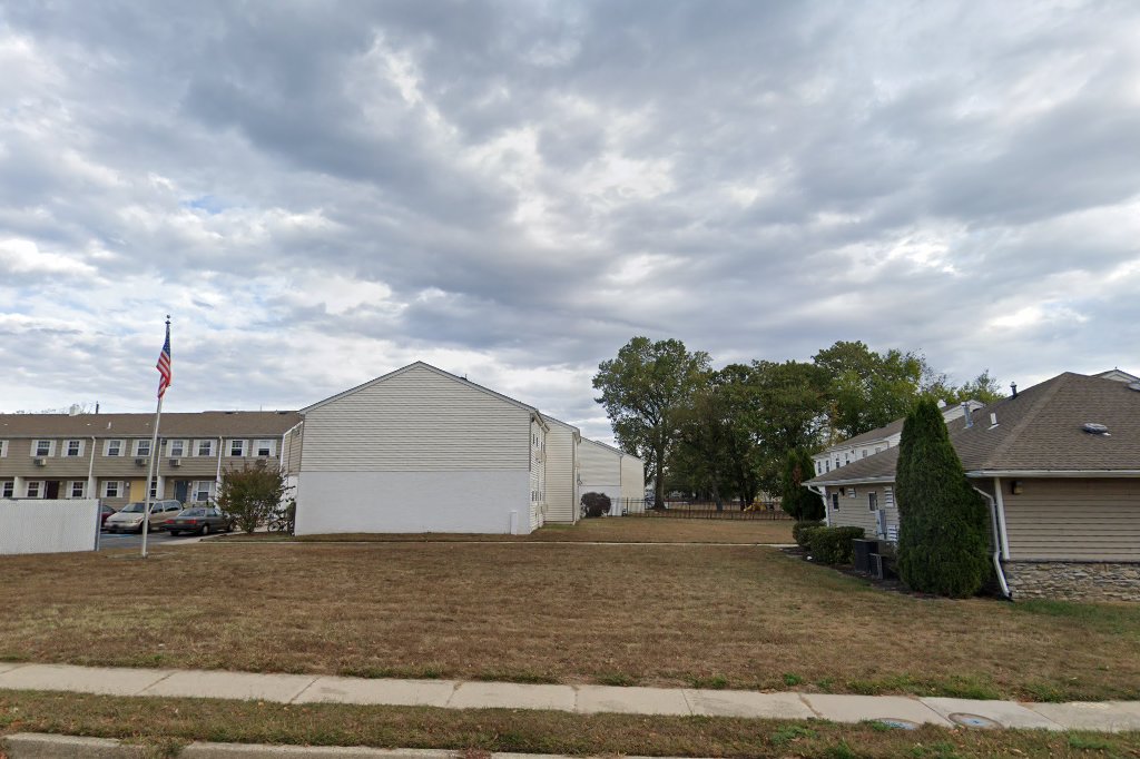Walnut Manor