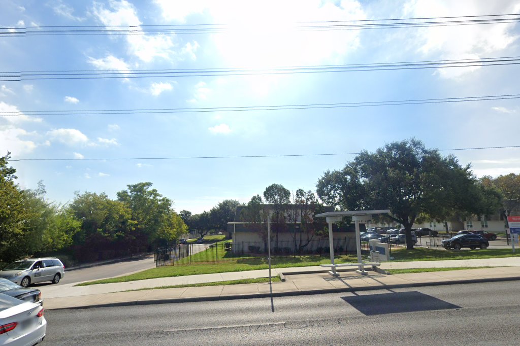 Wurzbach Manor Apts/115-N1010