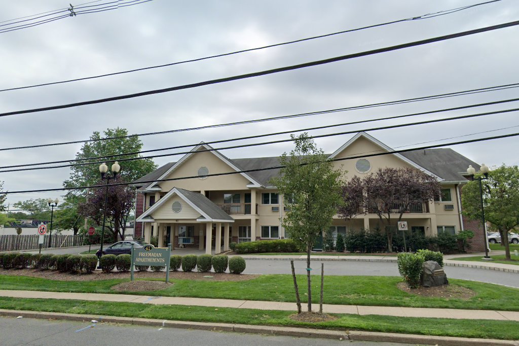 Freeman Apts