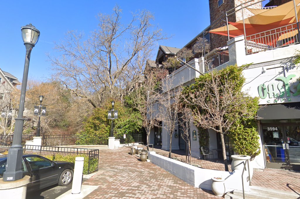 Town Center Apartments