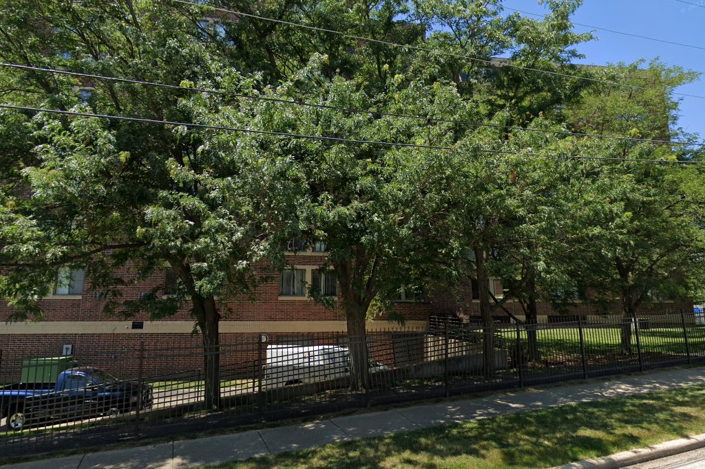 Belvedere Center Plaza