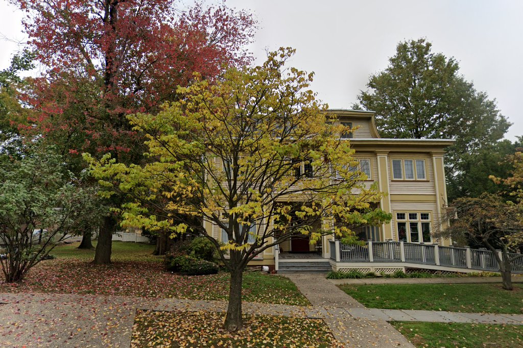 The Montclair Inn Senior Housing