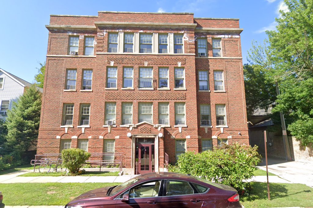 Claridge Apartments