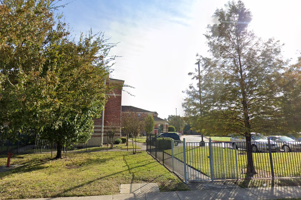 Bayou Glen Apartments