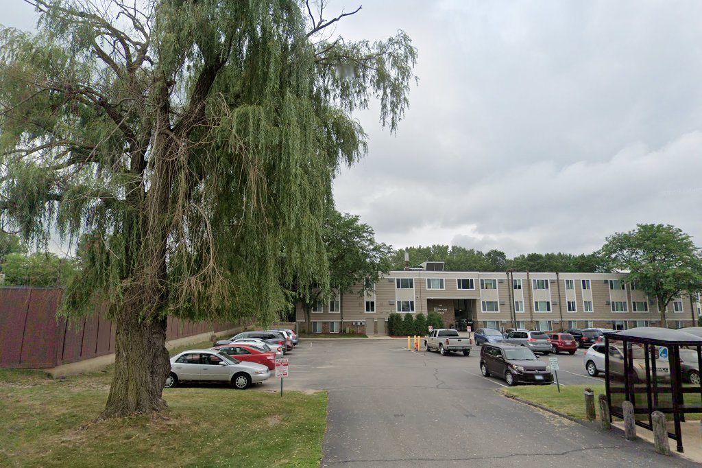 The Square On 31St  (Pka)  Rochester Square