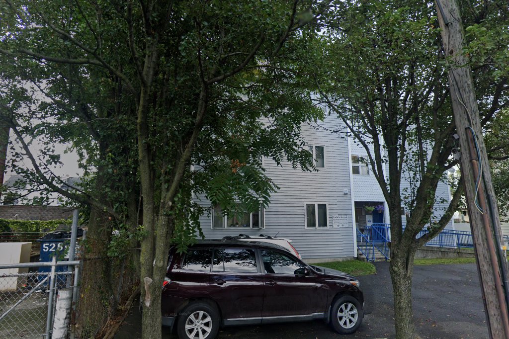 Harborside Apartments