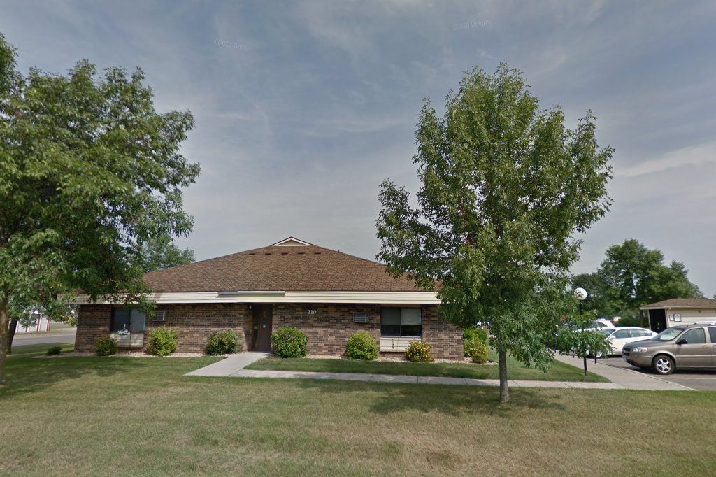 Centennial Manor - MN