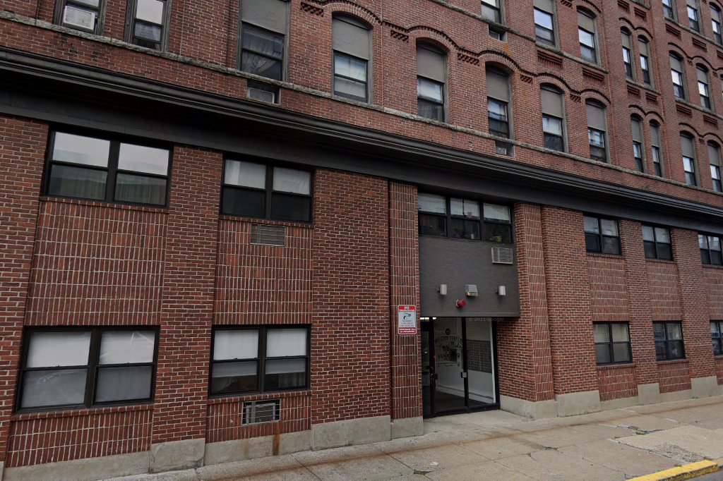 Willow Apartments