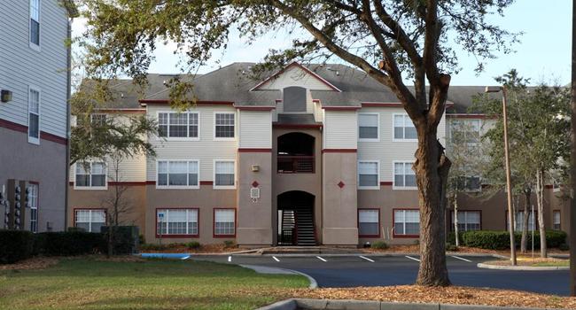 Nassau Bay Apartments