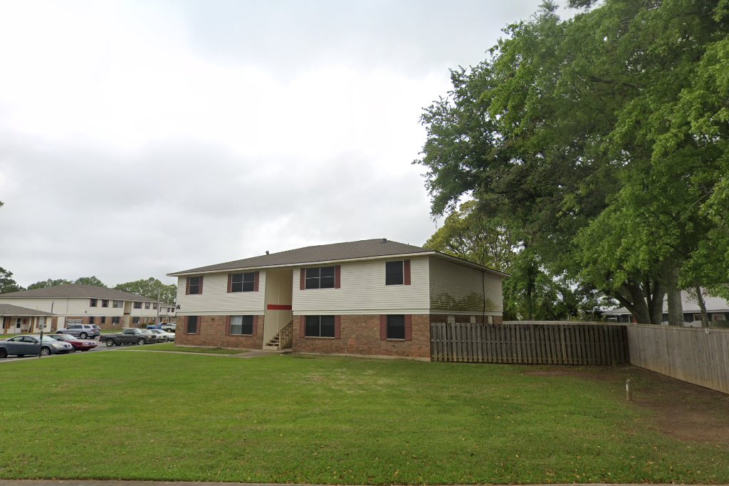 Spring Run Apartments