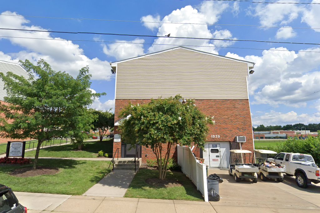 Oliver Crossing Apartments