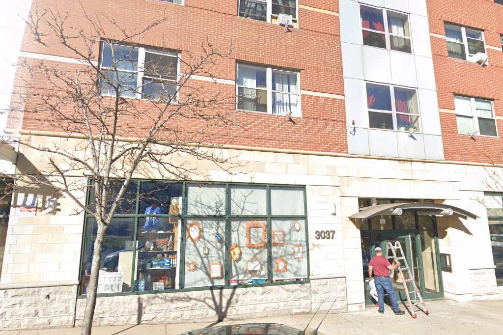 Egleston Crossing
