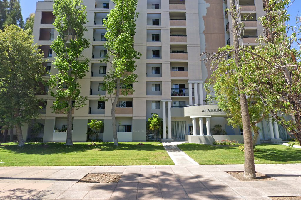 Anaheim Memorial Manor