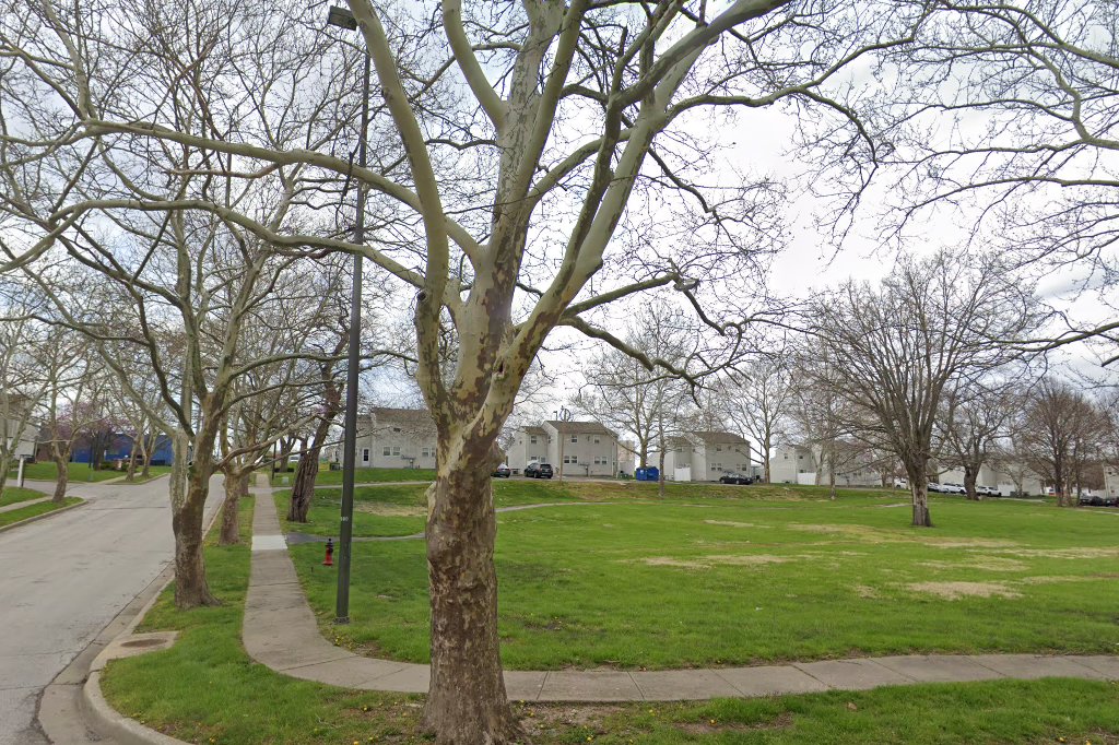 Sycamore Groves Affordable Apartments
