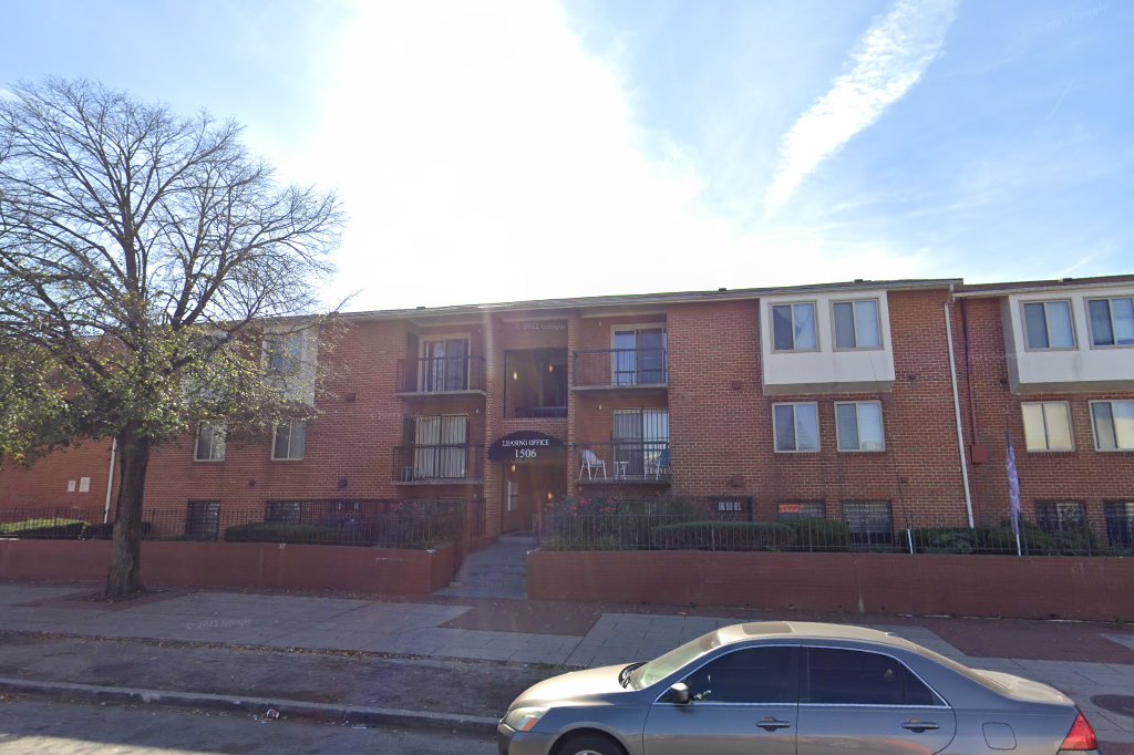 Upton Courts Apts.