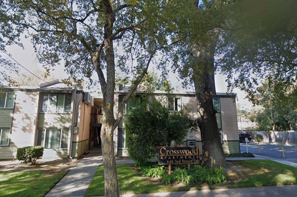 Crosswood Apartments