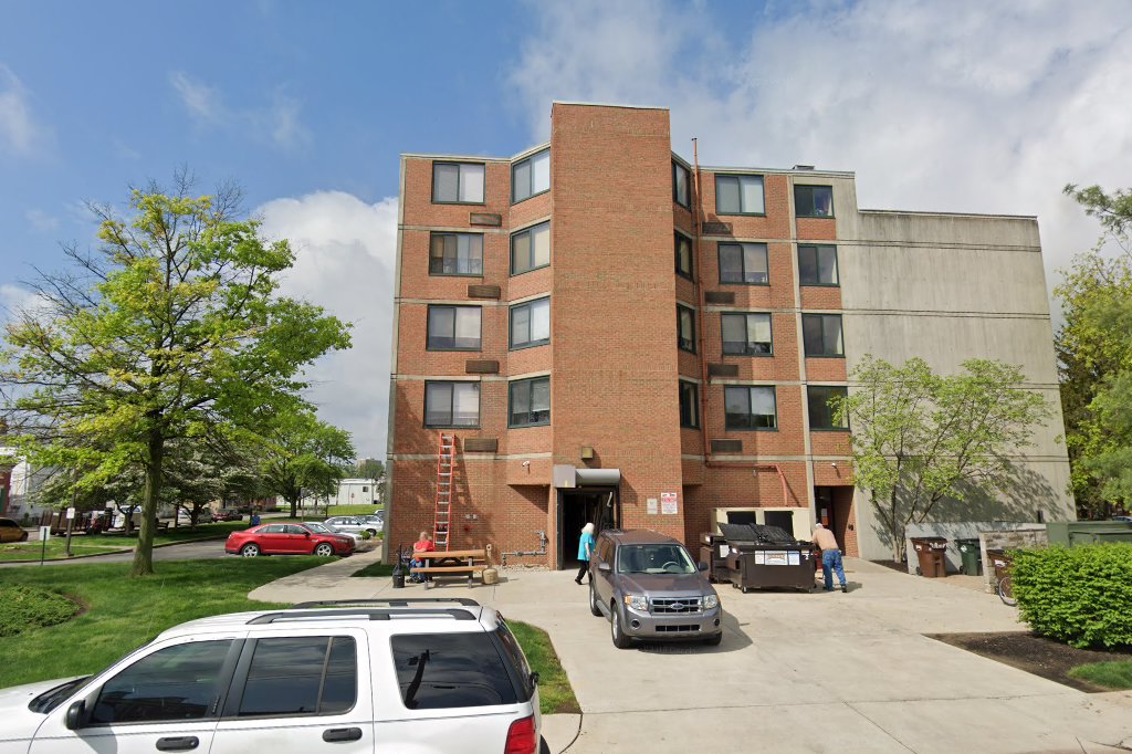 Two Rivers Apts