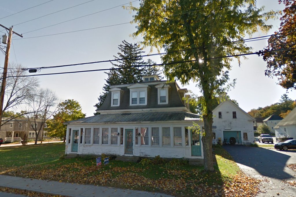 Mary Ann Manor