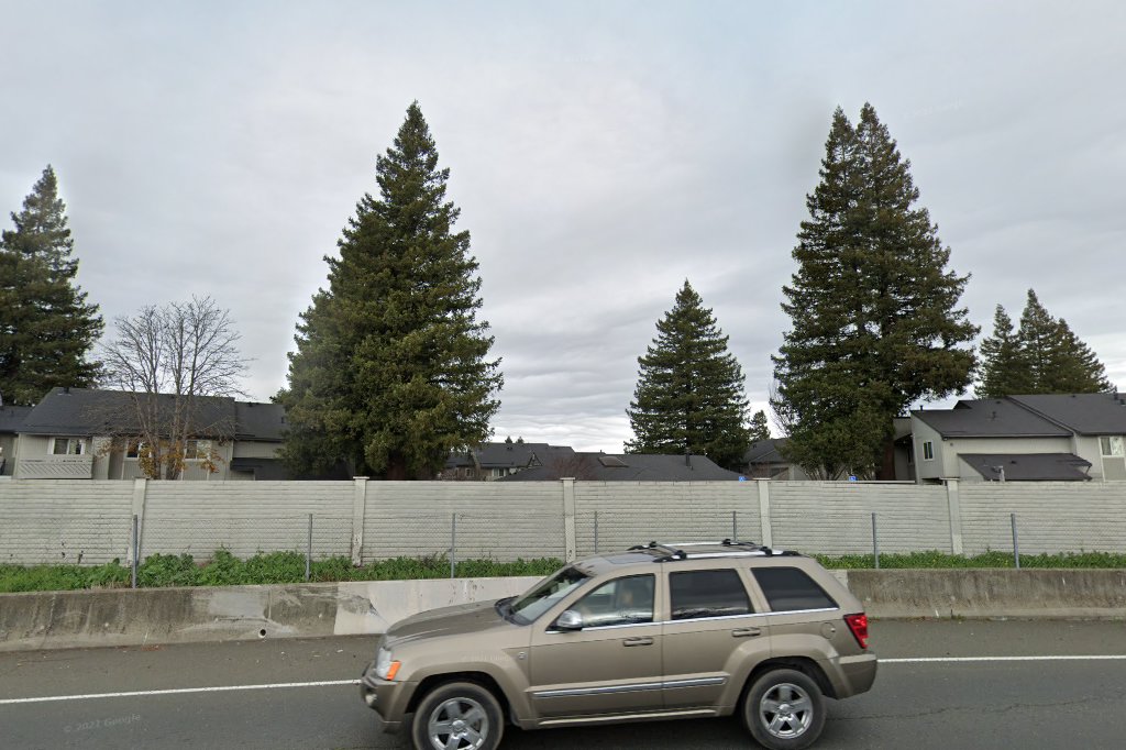 Walnut Grove Apartments