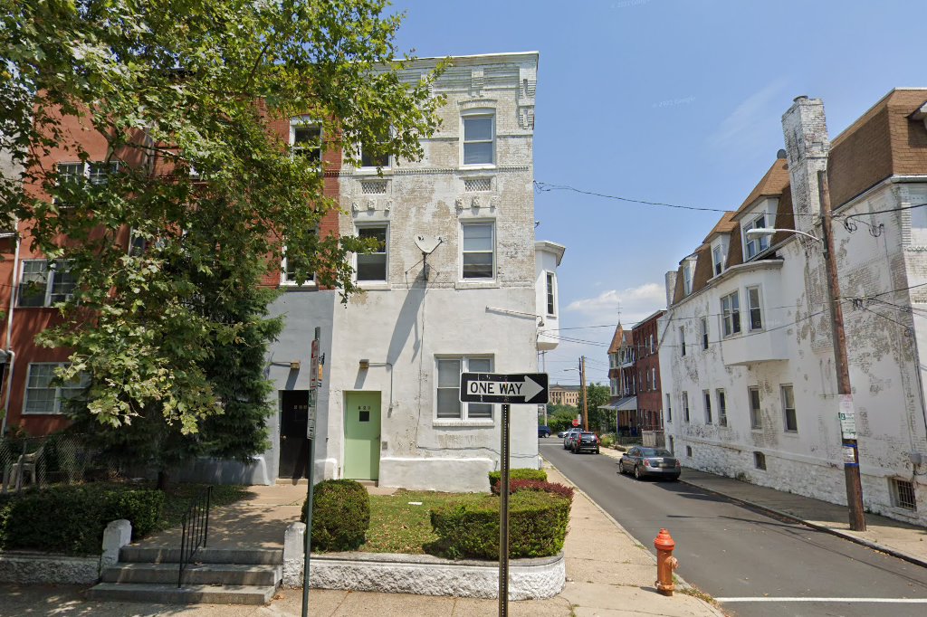 Mantua Gardens East