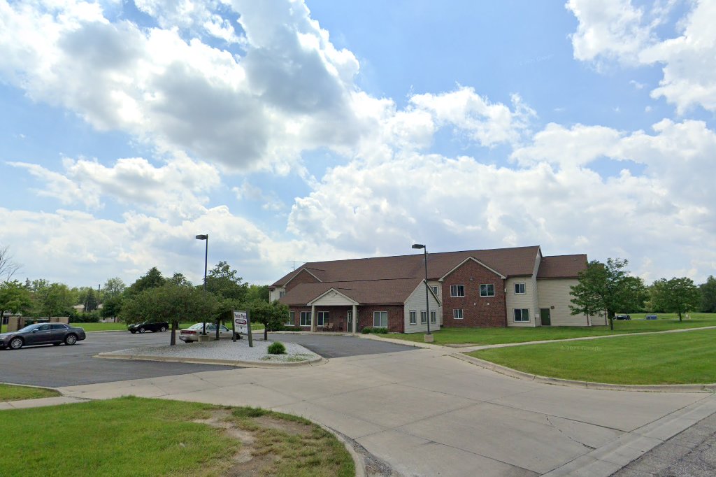 Pontiac Plains Apartments