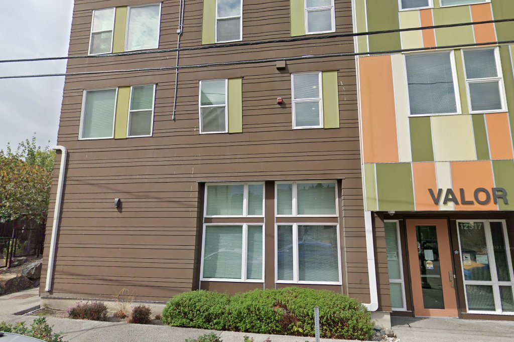 Valor Apartments