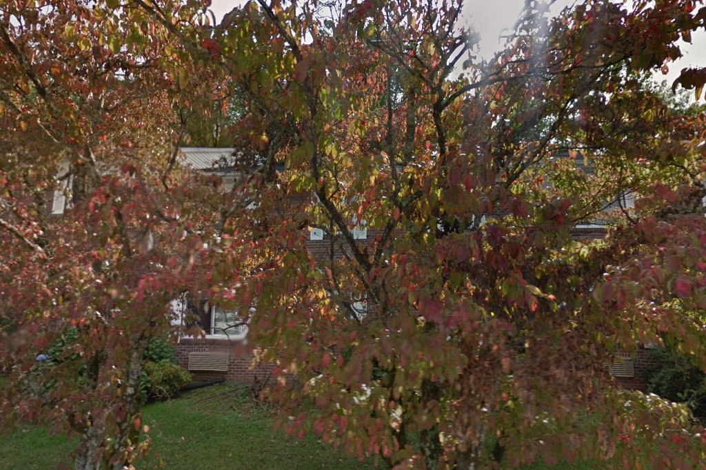 Robin Ridge Apartments