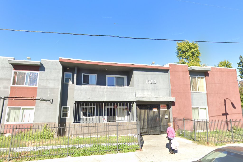 Rayen Apartments - North Hills