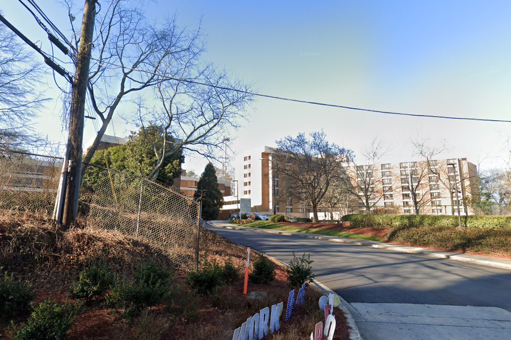 Jewish Tower Affordable Apartments for Seniors