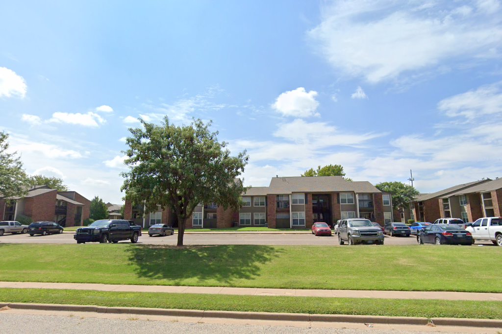 South Plains Apts