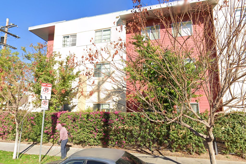 Willis Avenue Apartments Panorama City