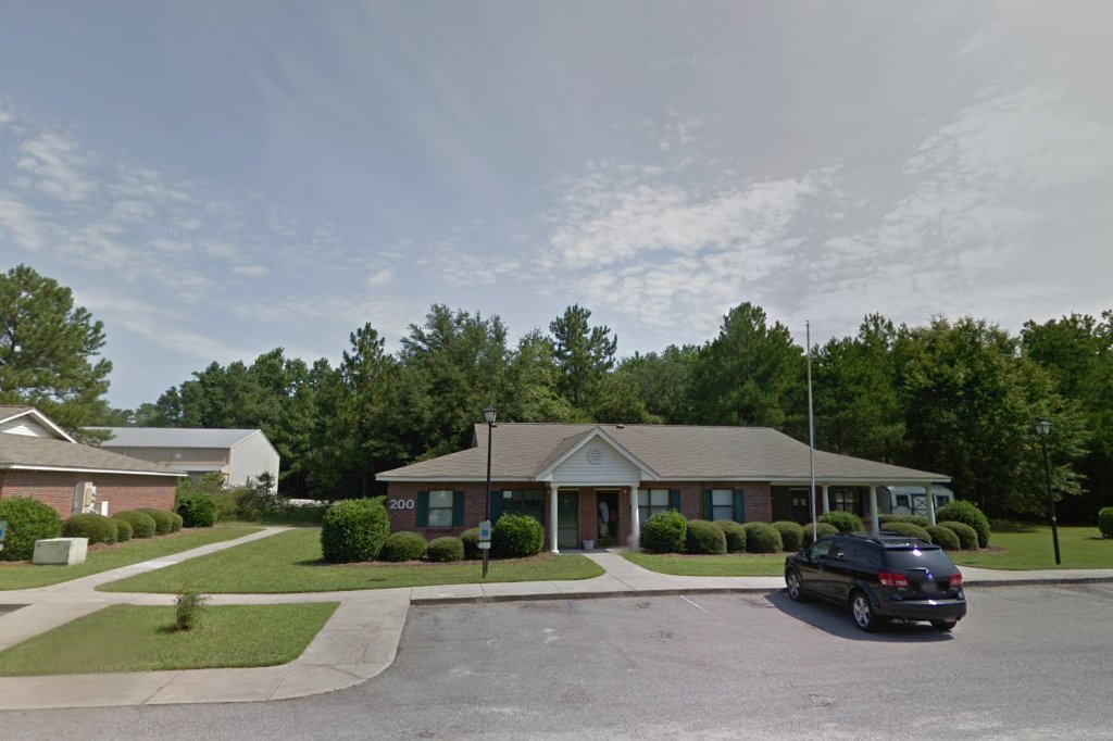 Gault Grove Apts.