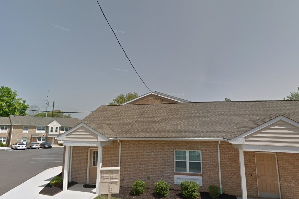 Carleton Court Apartments