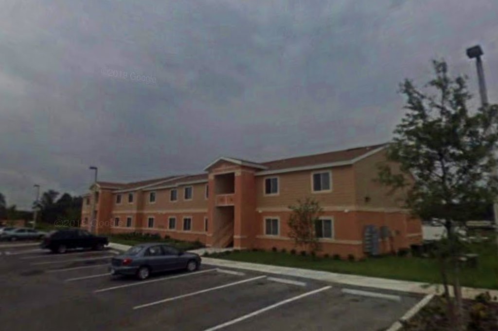 Country Walk Apartments
