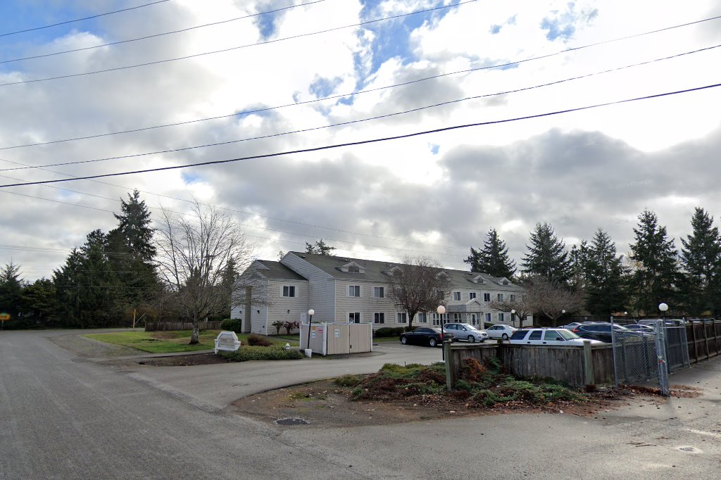 Sunrise Court Apartments