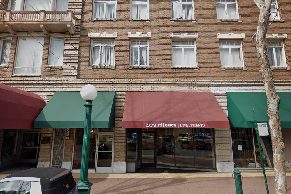Lodi Hotel Senior Apartments