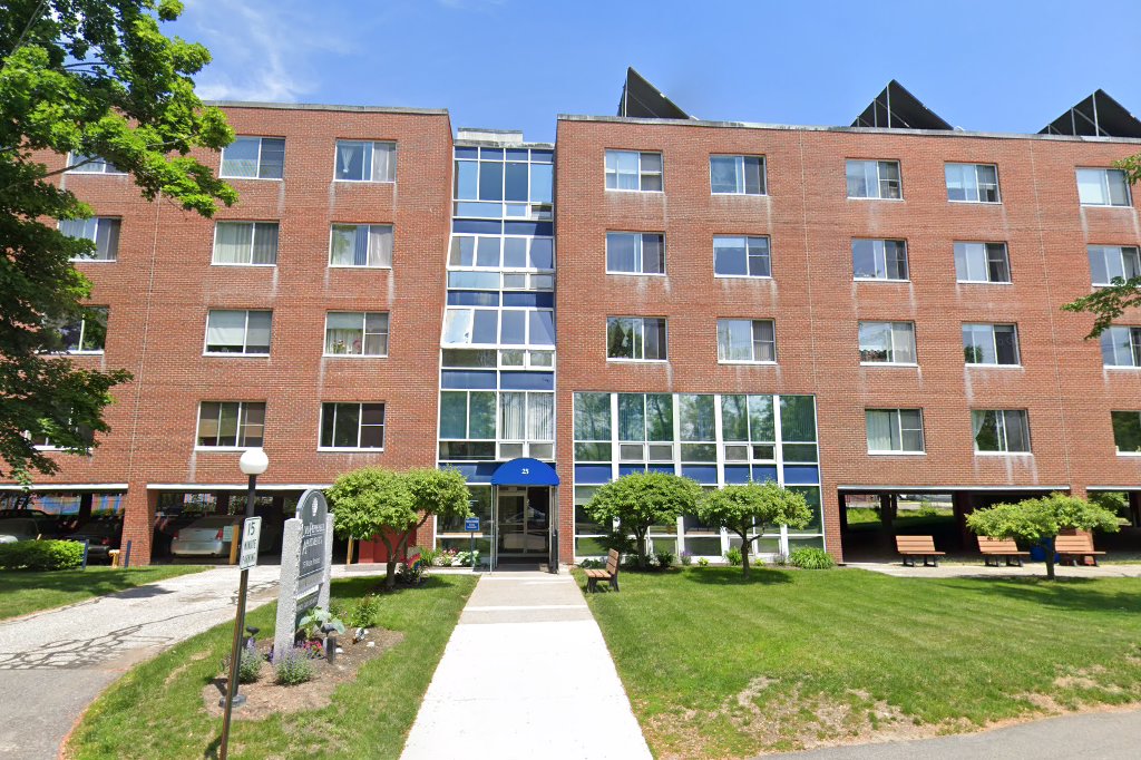 Lord Pepperell Apartments