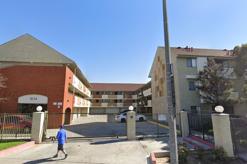 Alamitos Apartments