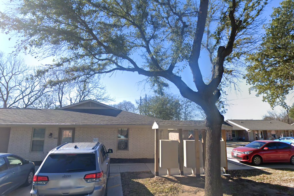 Lake Ridge Apts.
