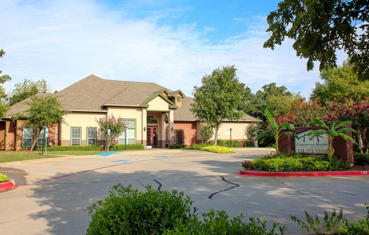Cobblestone Manor - Senior Apartments