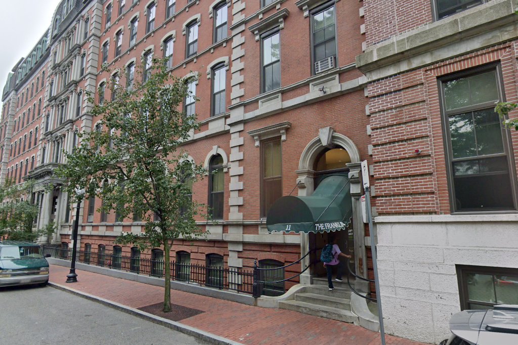 Franklin Square Affordable Apartments