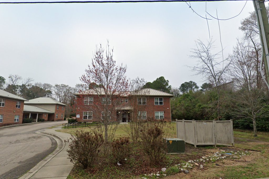 Robertson Hill Apartments