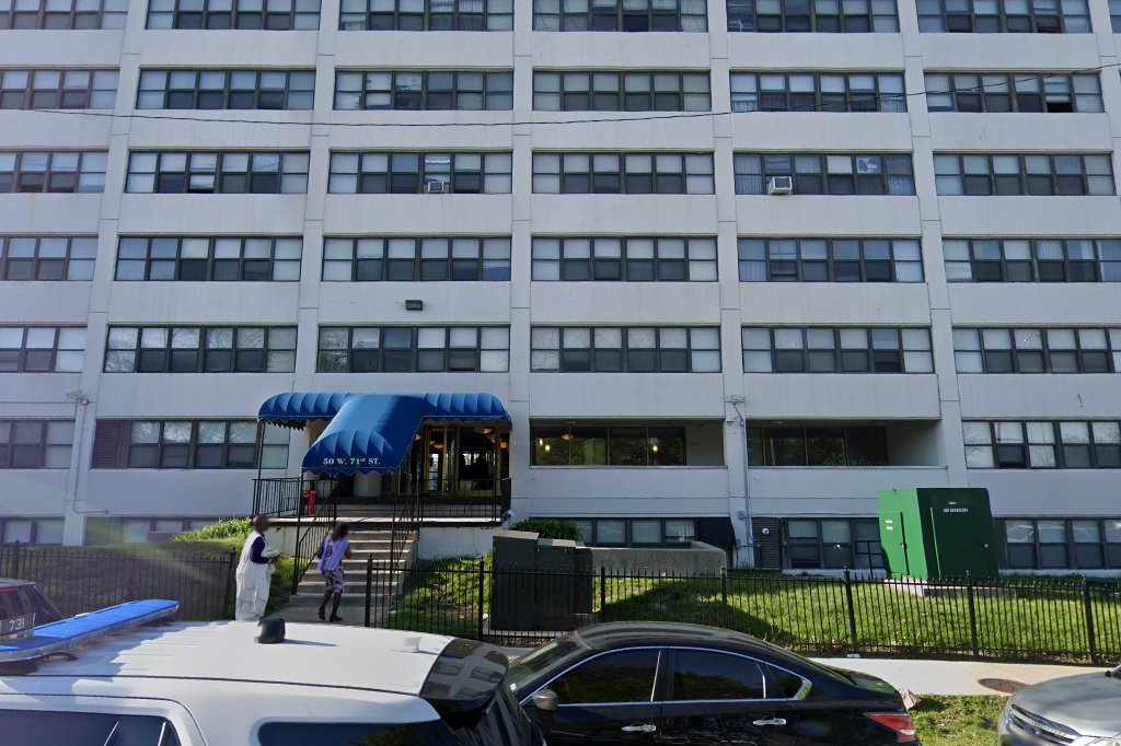 Lafayette Plaza Housing Cooperative
