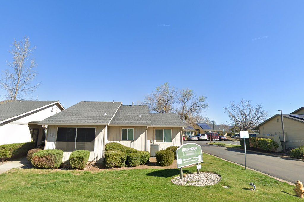 Austin Manor Apartments