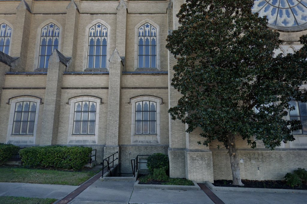 Broadway Baptist Center Fort Worth