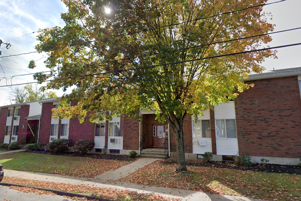 Coppermine Village Apts