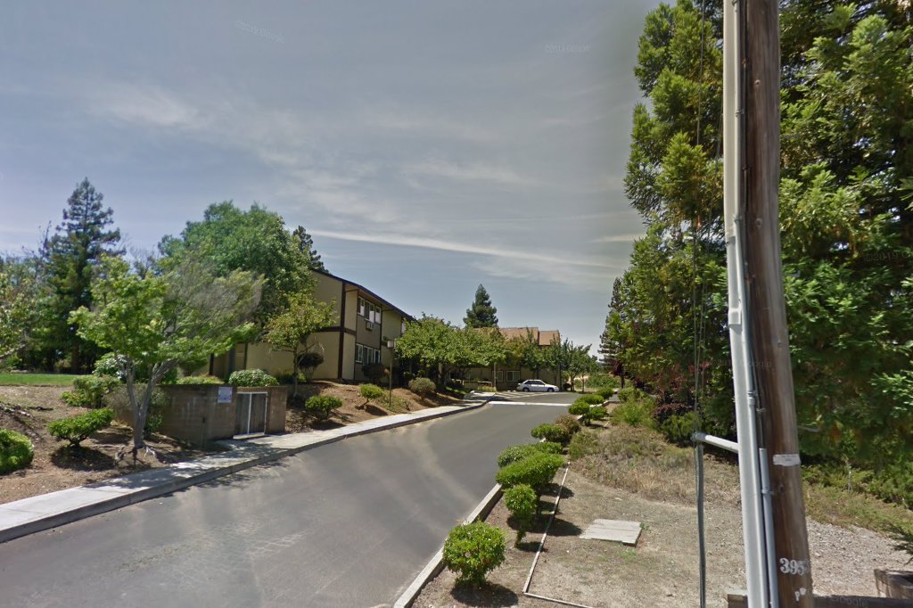 Lakeview Apartments